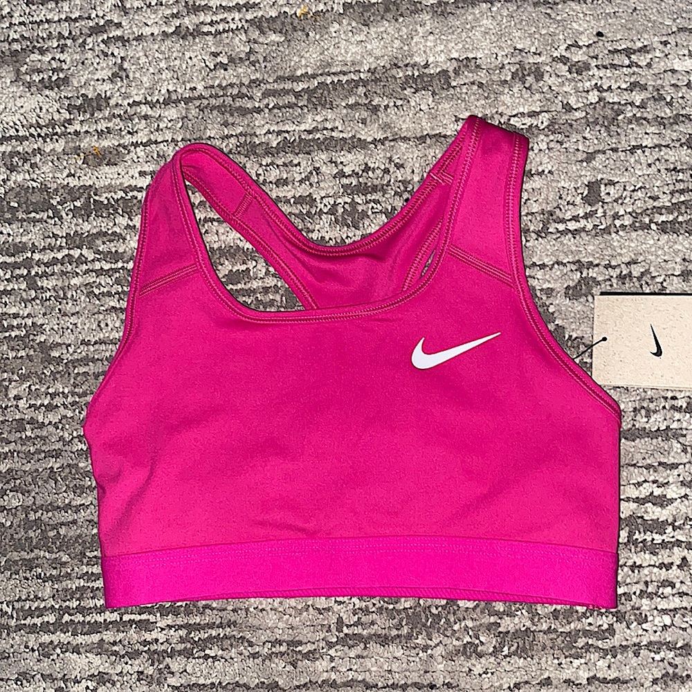 NWT HOT PINK NIKE SWOOSH BRA
